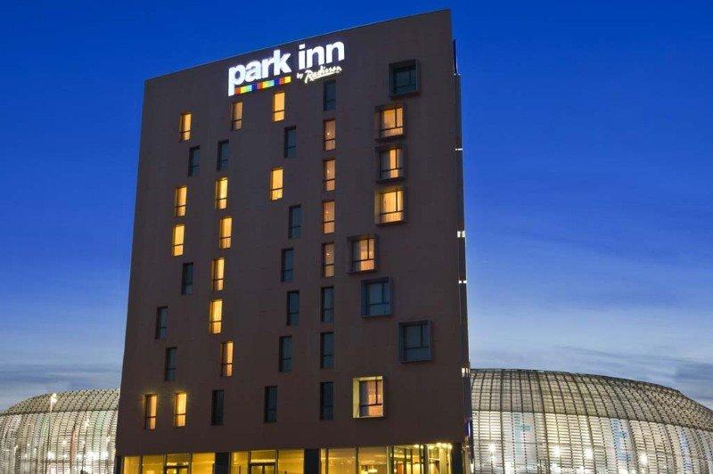 Park Inn By Radisson Lille Grand Stade Villeneuve-d'Ascq Exterior photo