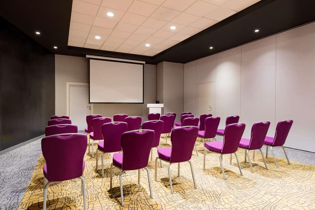 Park Inn By Radisson Lille Grand Stade Villeneuve-d'Ascq Facilities photo