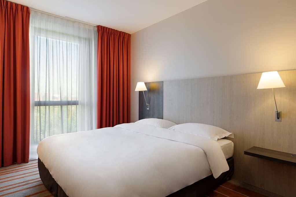 Park Inn By Radisson Lille Grand Stade Villeneuve-d'Ascq Room photo